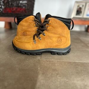 Men's Timberland Chillberg Mid Leather Boots